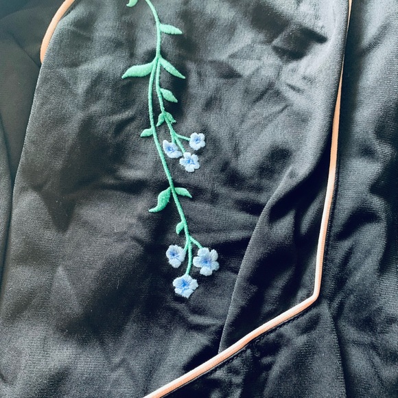 Jacket - Picture 2 of 7